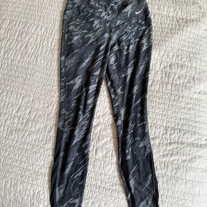 Nike Dri Fit Leggings